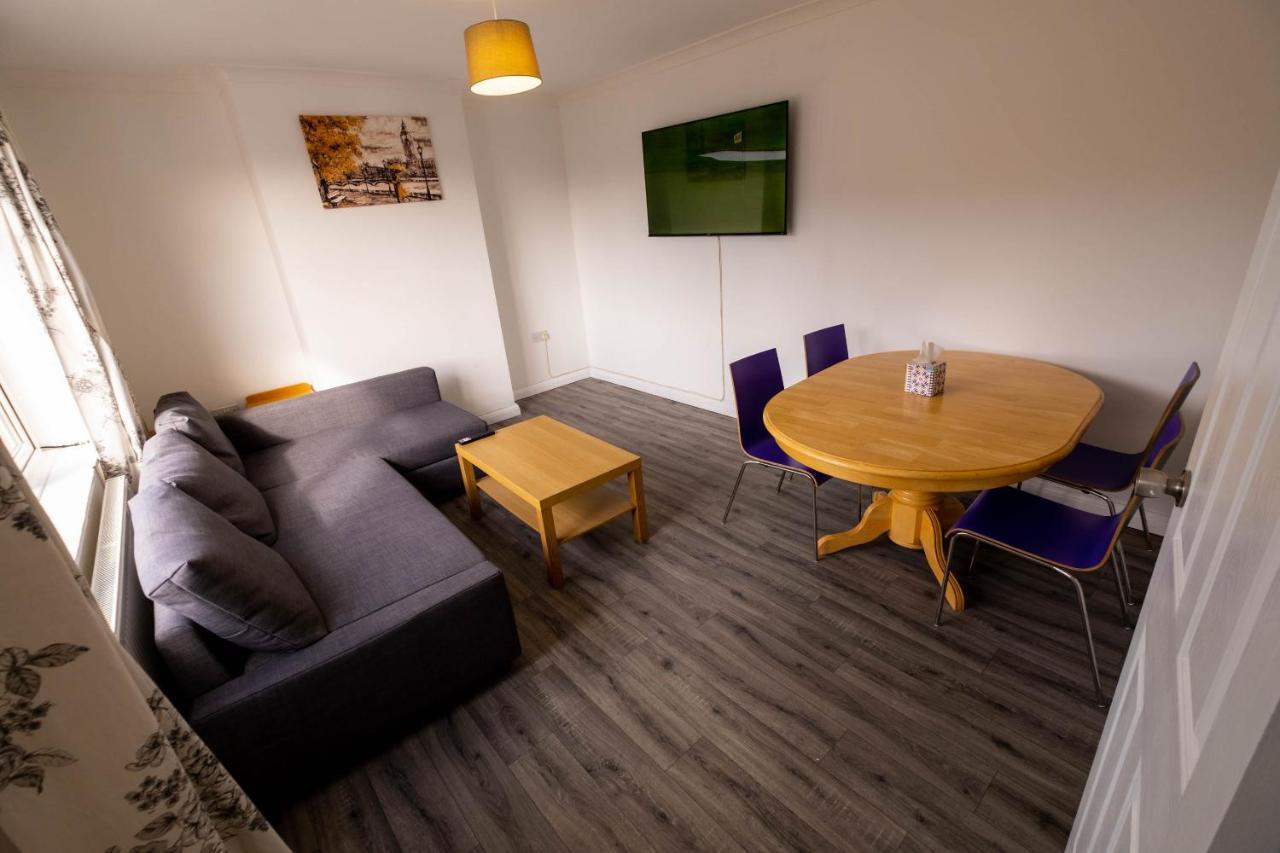 Spring House With Private Parking Villa แคนเทอร์เบอรี ภายนอก รูปภาพ